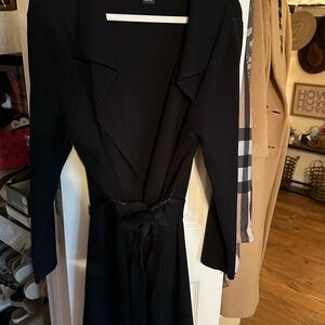 Knee length black open sweater with belt tie